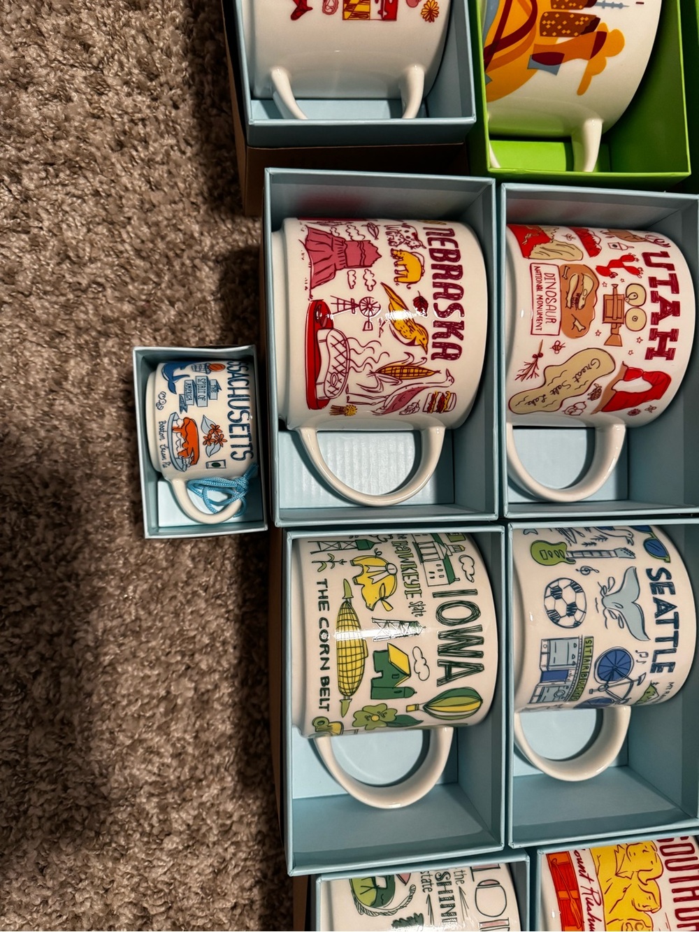 Starbucks White Mug Set with Multicolor Travel Landmark Illustrations - Picture 5 of 5